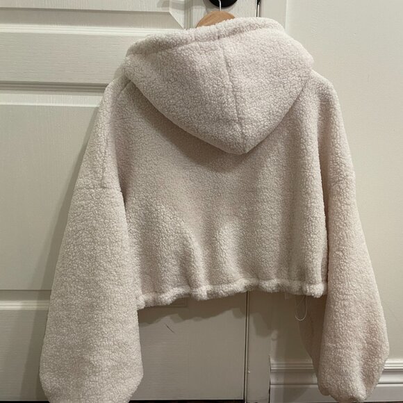 Snidel Winter Teddy Short Jacket Japanese brand (never worn) - Picture 2 of 2
